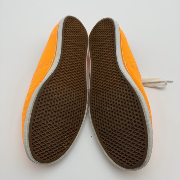 Vans off the Wall Bright Orange Sneakers Lo Pro TB4R Mens 8 Womens 9.5 - Picture 5 of 11